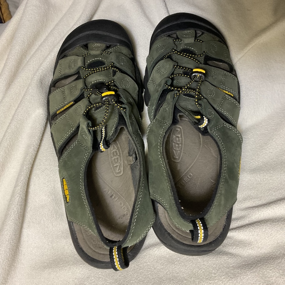 KEEN Newport H2 Sandals